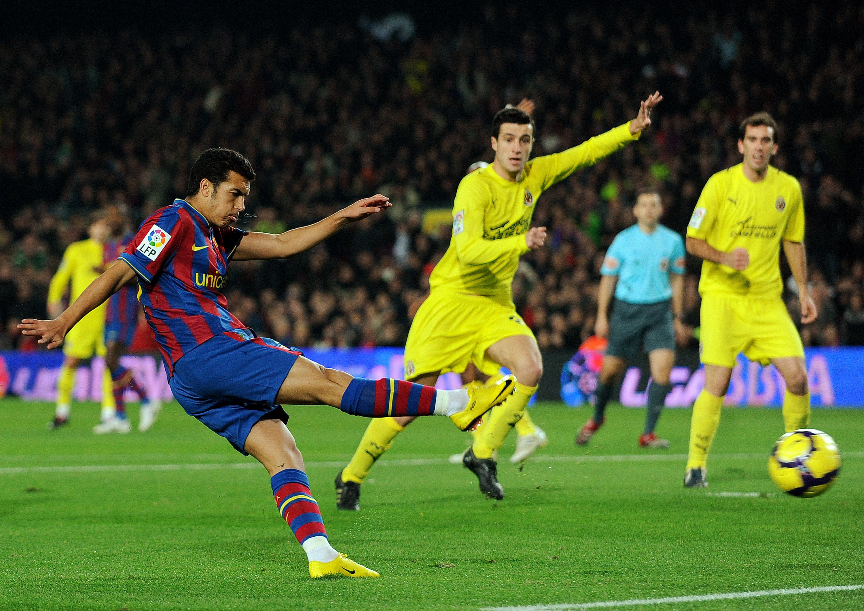 紧密防守的 紧密防守的